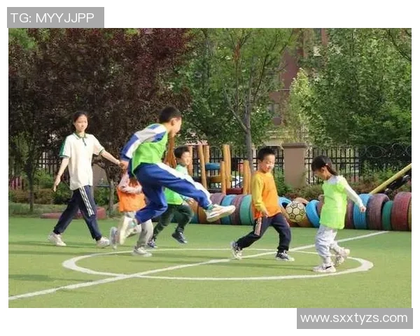 郭昊文：从篮球新星到职业生涯的璀璨之路探索与展望